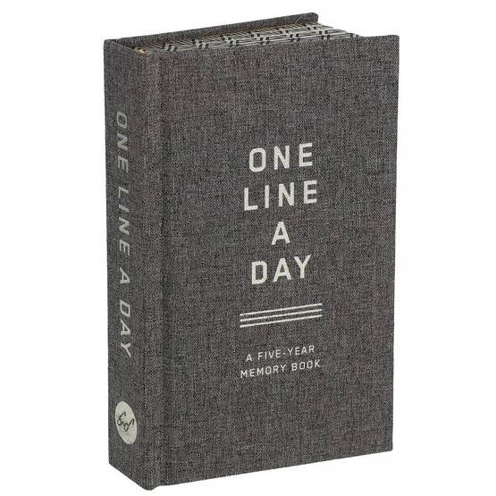 Charcoal Canvas One Line a Day: A Five-Year Memory Book