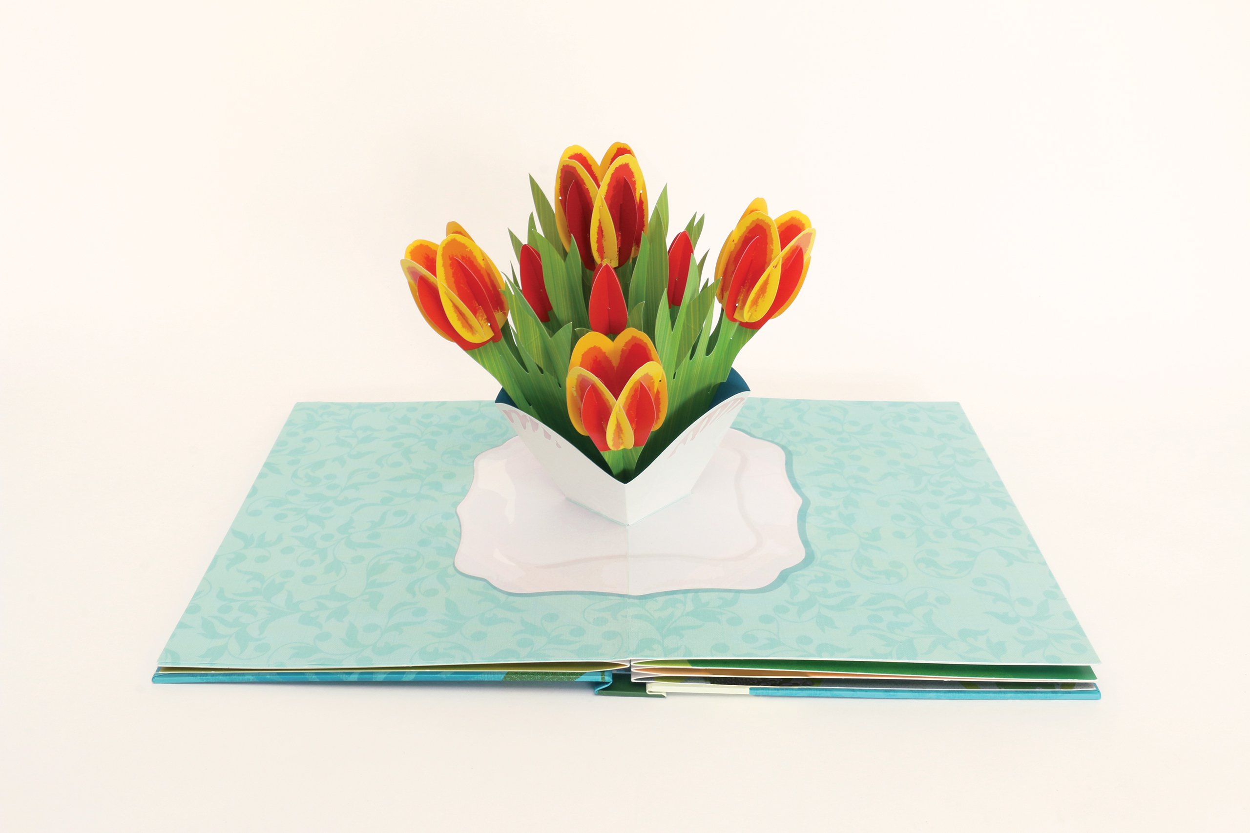 Paper Blossoms, Butterflies & Birds: A Book of Beautiful Bouquets for the Table