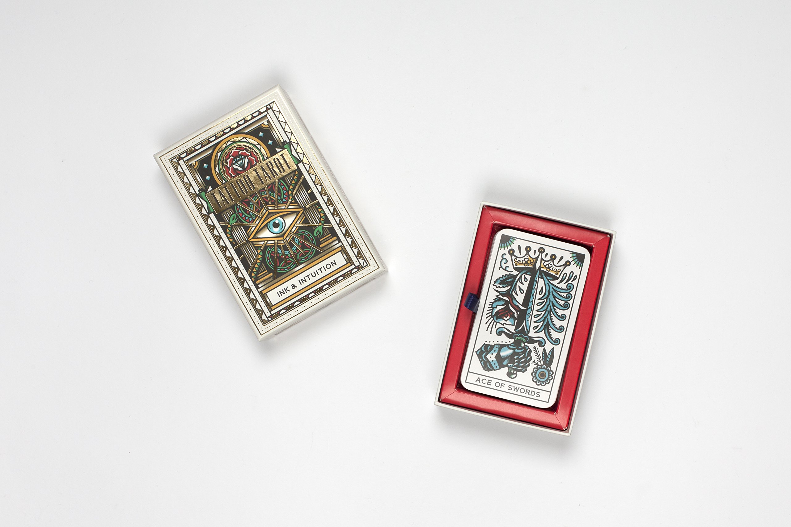 Tattoo Tarot Ink & Intuition קלפי טארוט